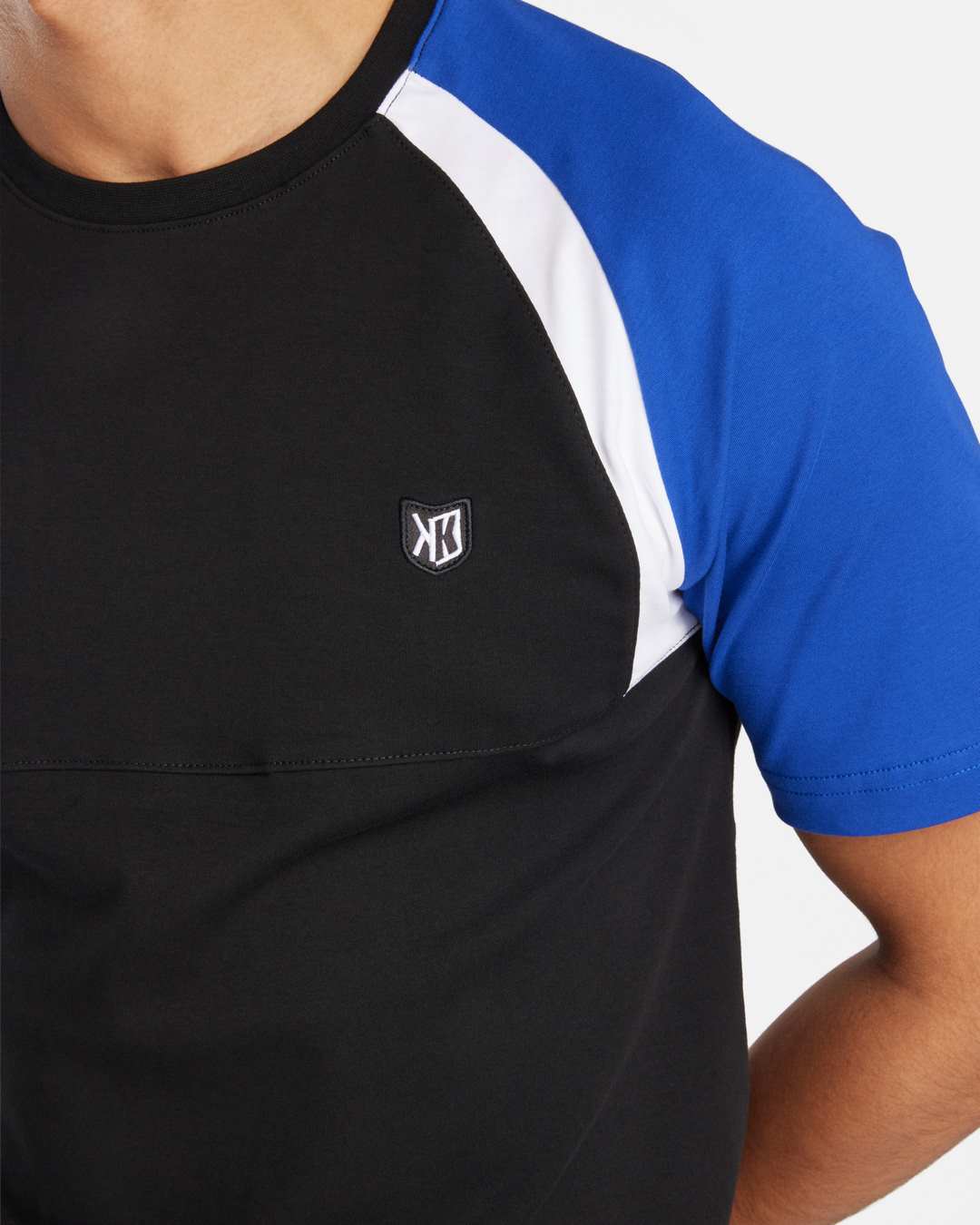 FK Spirit T-Shirt – Schwarz/Blau/Weiß