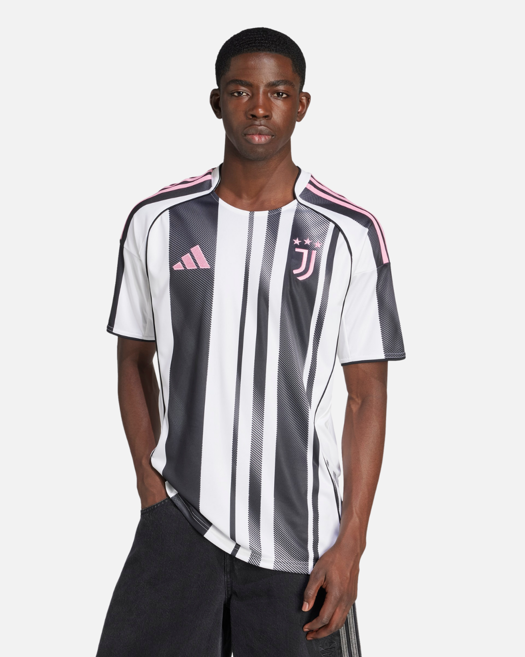 Juventus 2025/2026 Home Shirt - White/Black/Pink