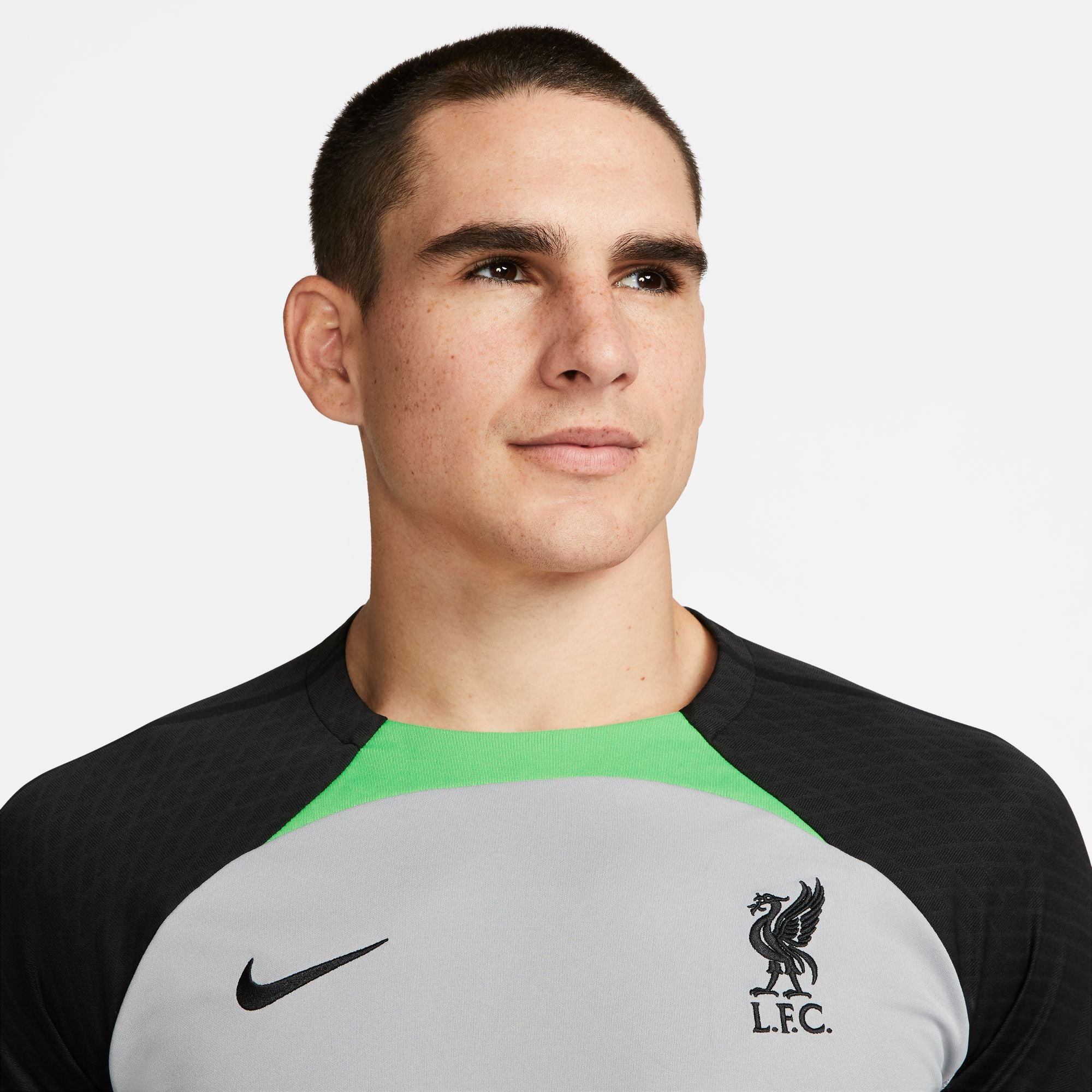 Maillot d'entrainement Liverpool 2023/2024 - Noir/Gris/Vert