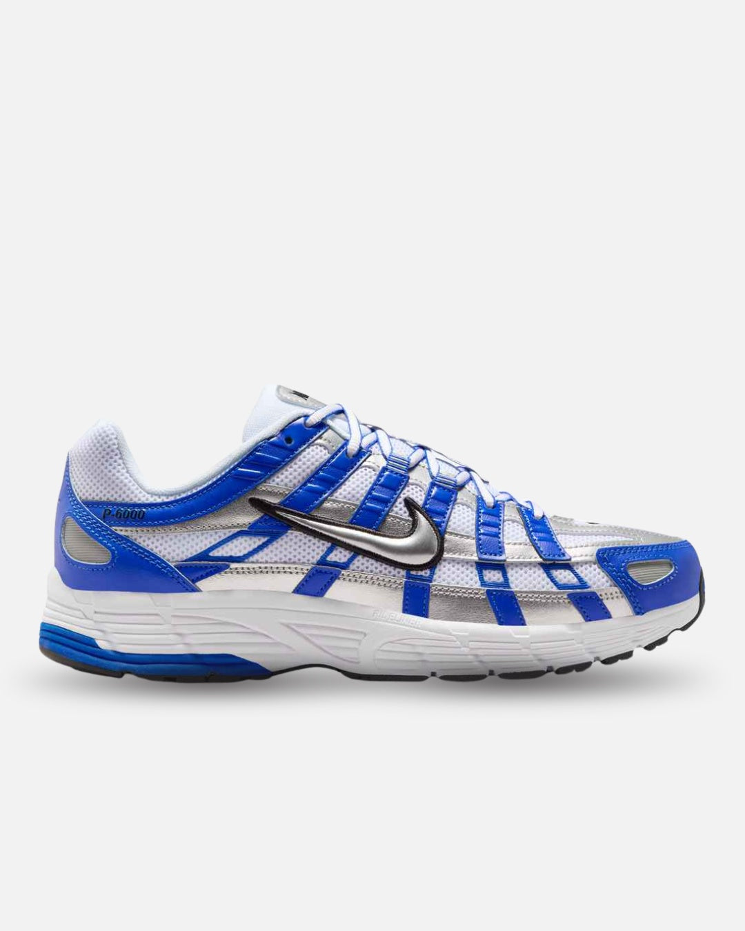 Nike P-6000 - Gris/Blanc/Rouge - Footkorner - Footkorner