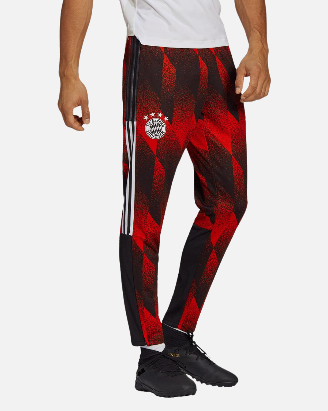 Bayern Munich 2021 training pants Red Black Footkorner