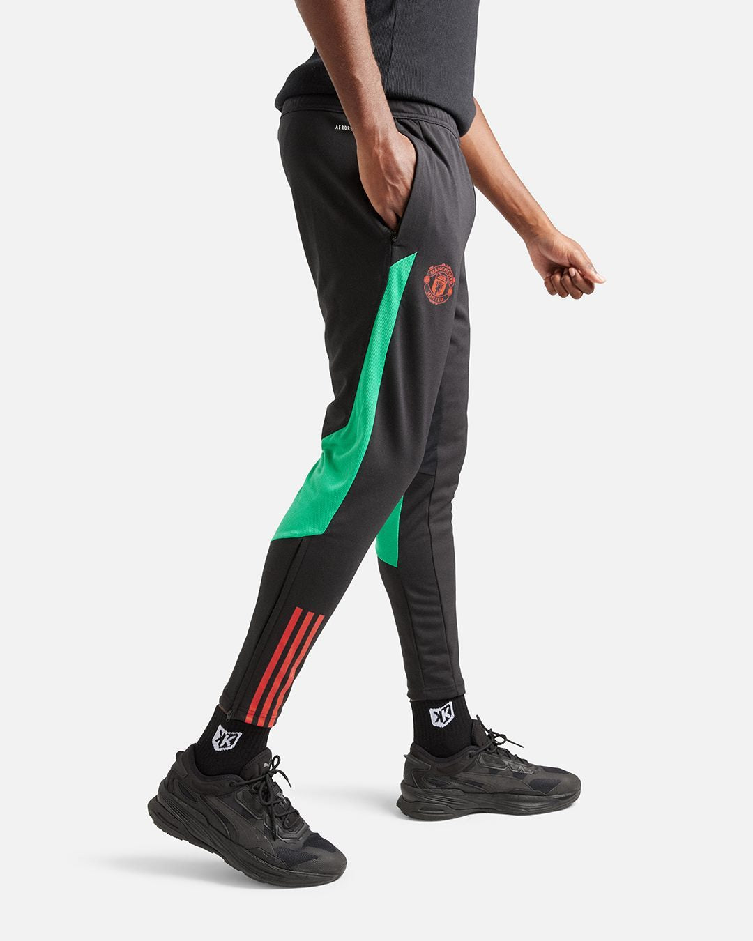 Pantaloni da allenamento del Manchester United - Nero/Rosso/Verde