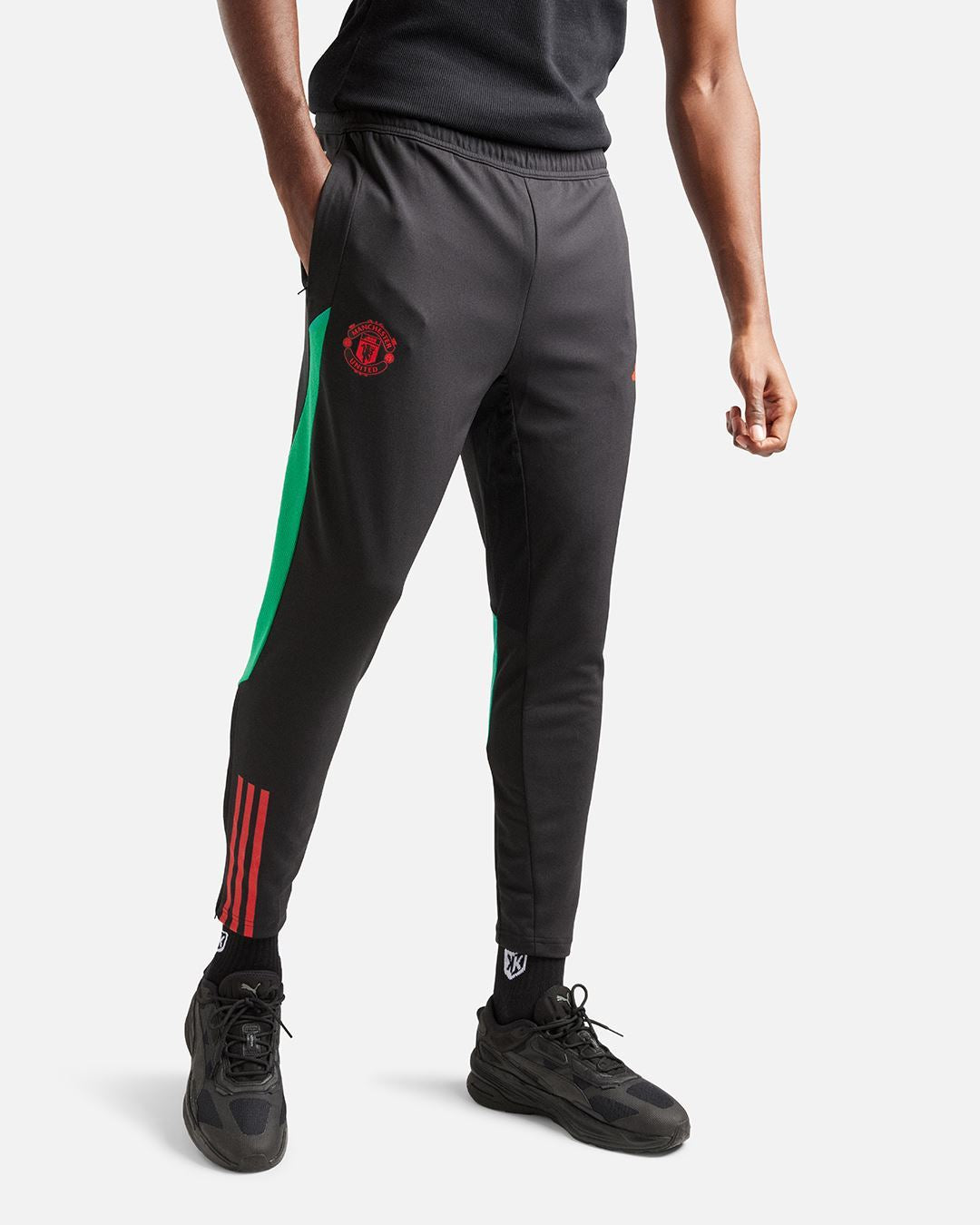 Pantaloni da allenamento del Manchester United - Nero/Rosso/Verde