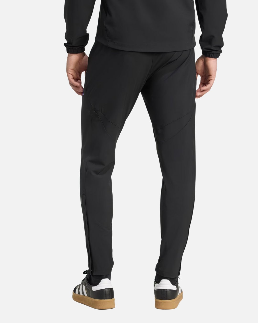 Manchester United 2025/2026 Training Pants - Black