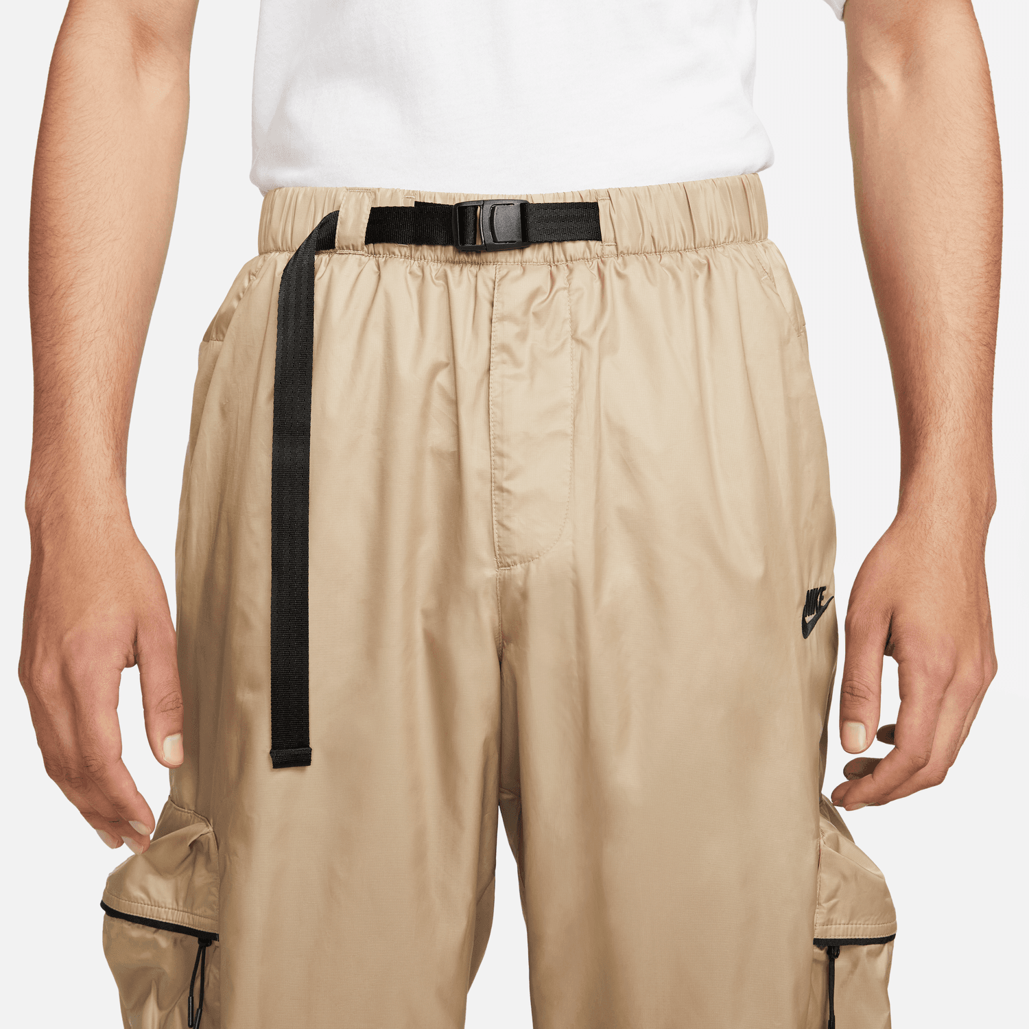 Nike Tech Hose – Beige/Schwarz