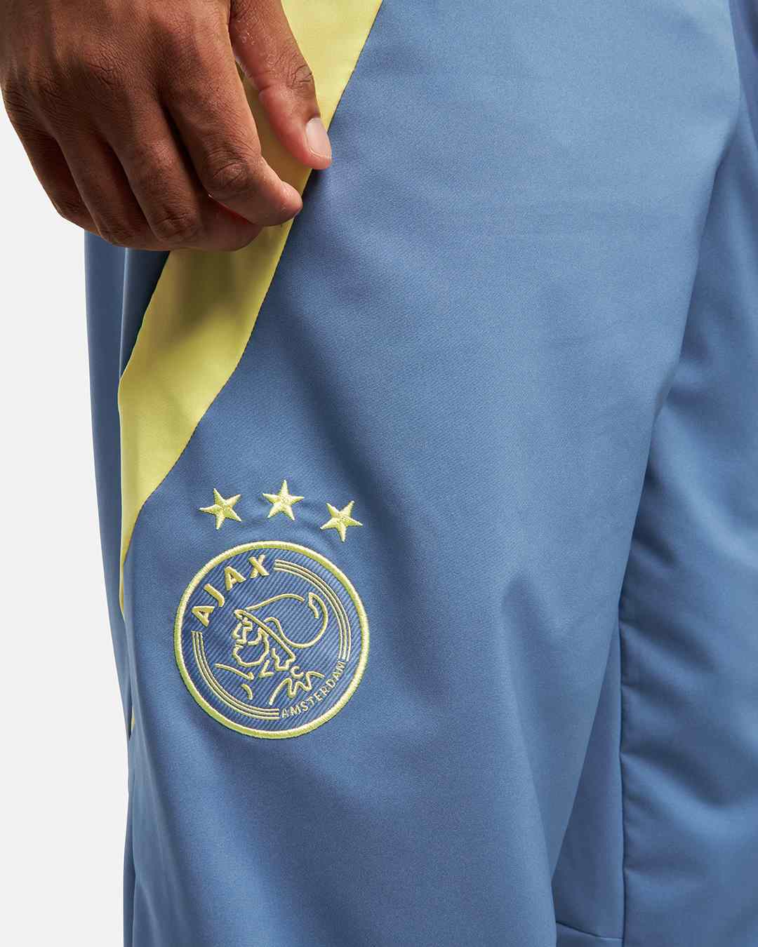 Ajax Amsterdam 2024/2025 Trainingshose – Blau/Gelb