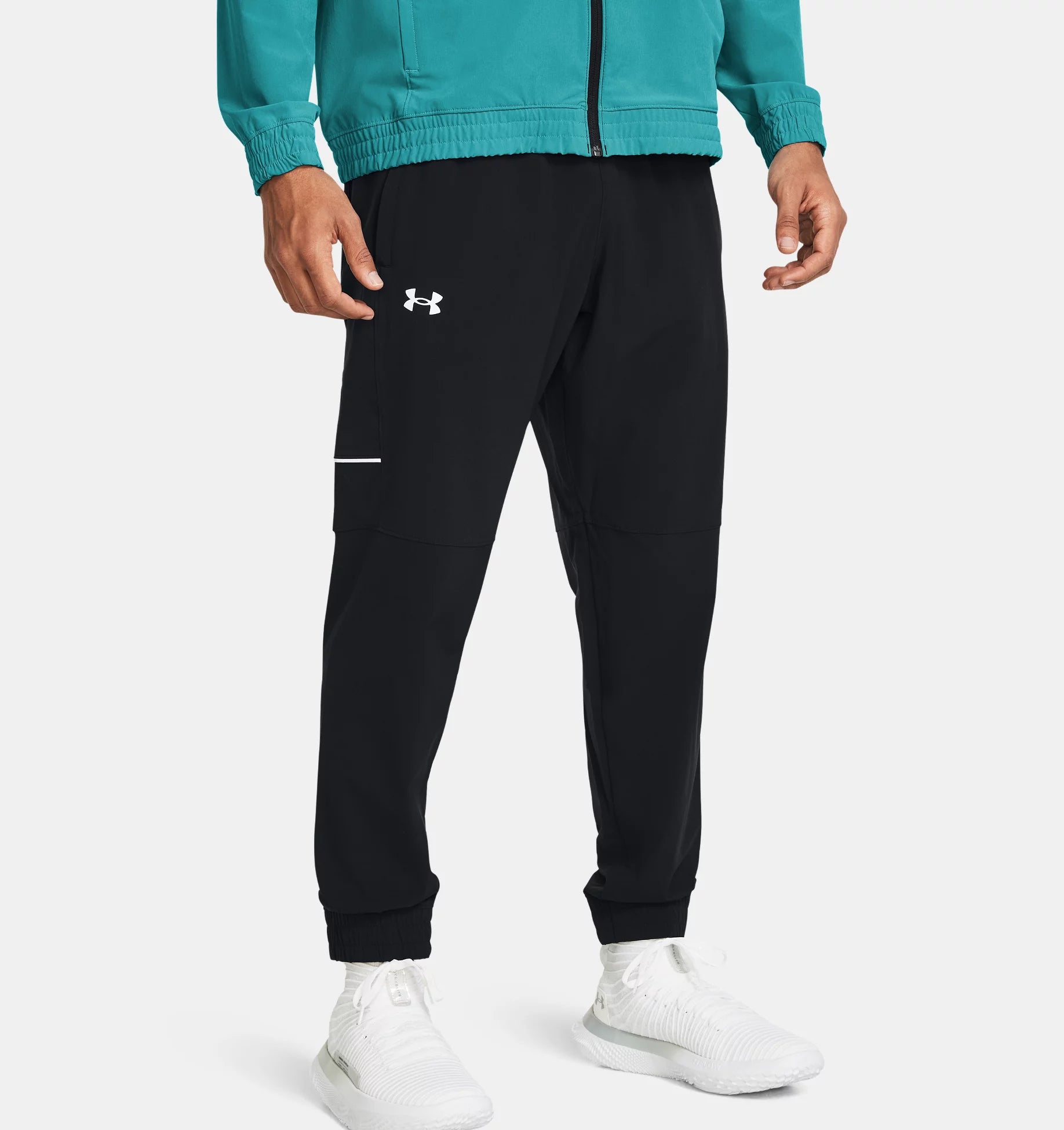 Pantaloni in tessuto Under Armour Zone Neri