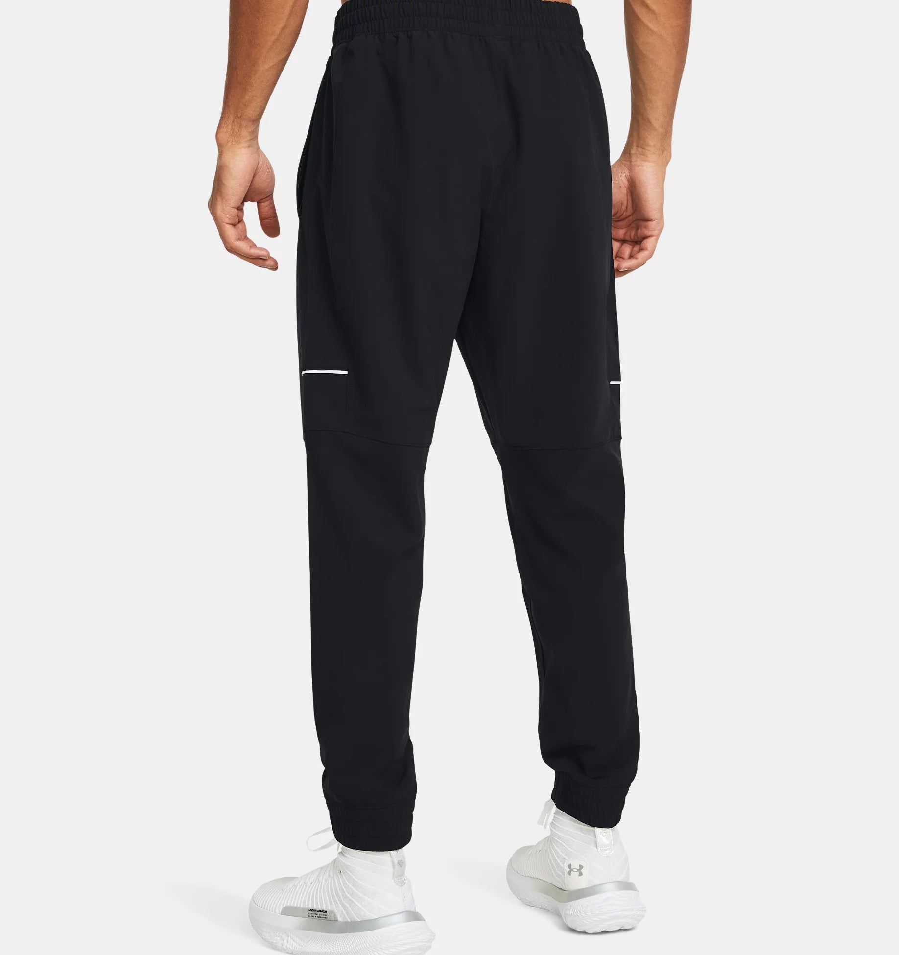 Pantalon Under Armour Zone Woven -Noir