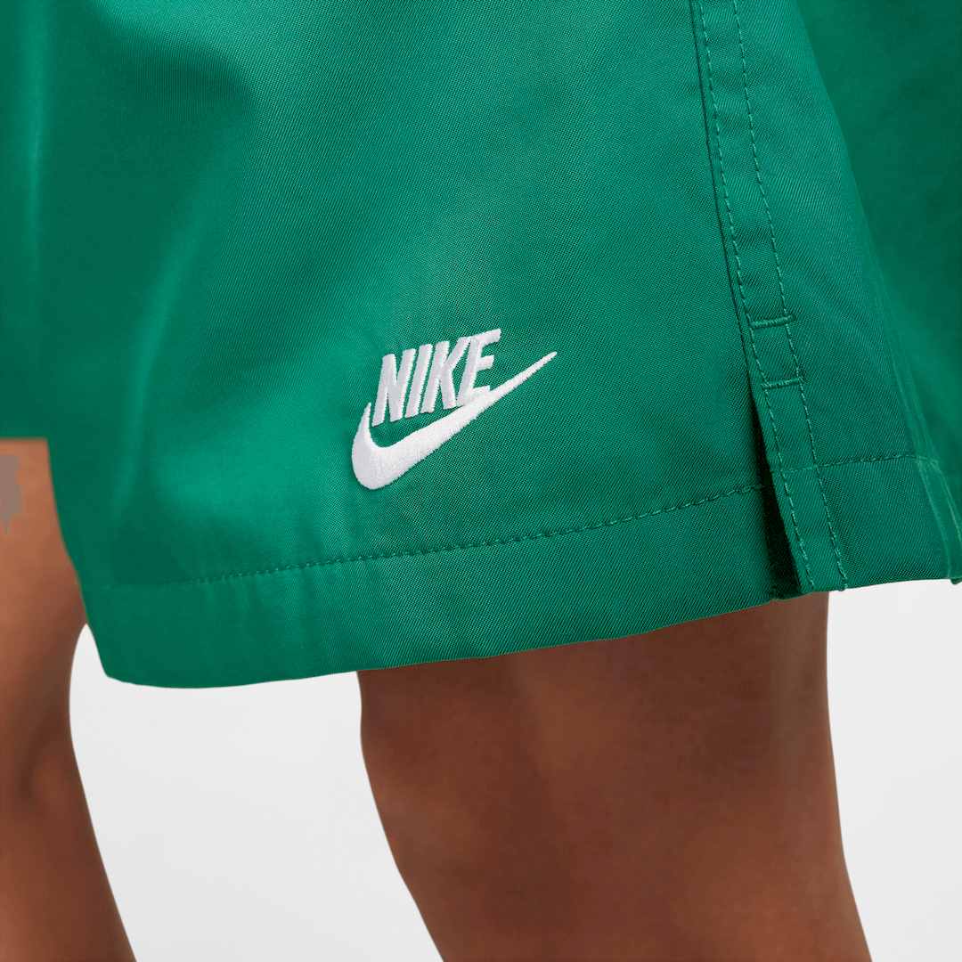 Nike Club Short Flow - Verde