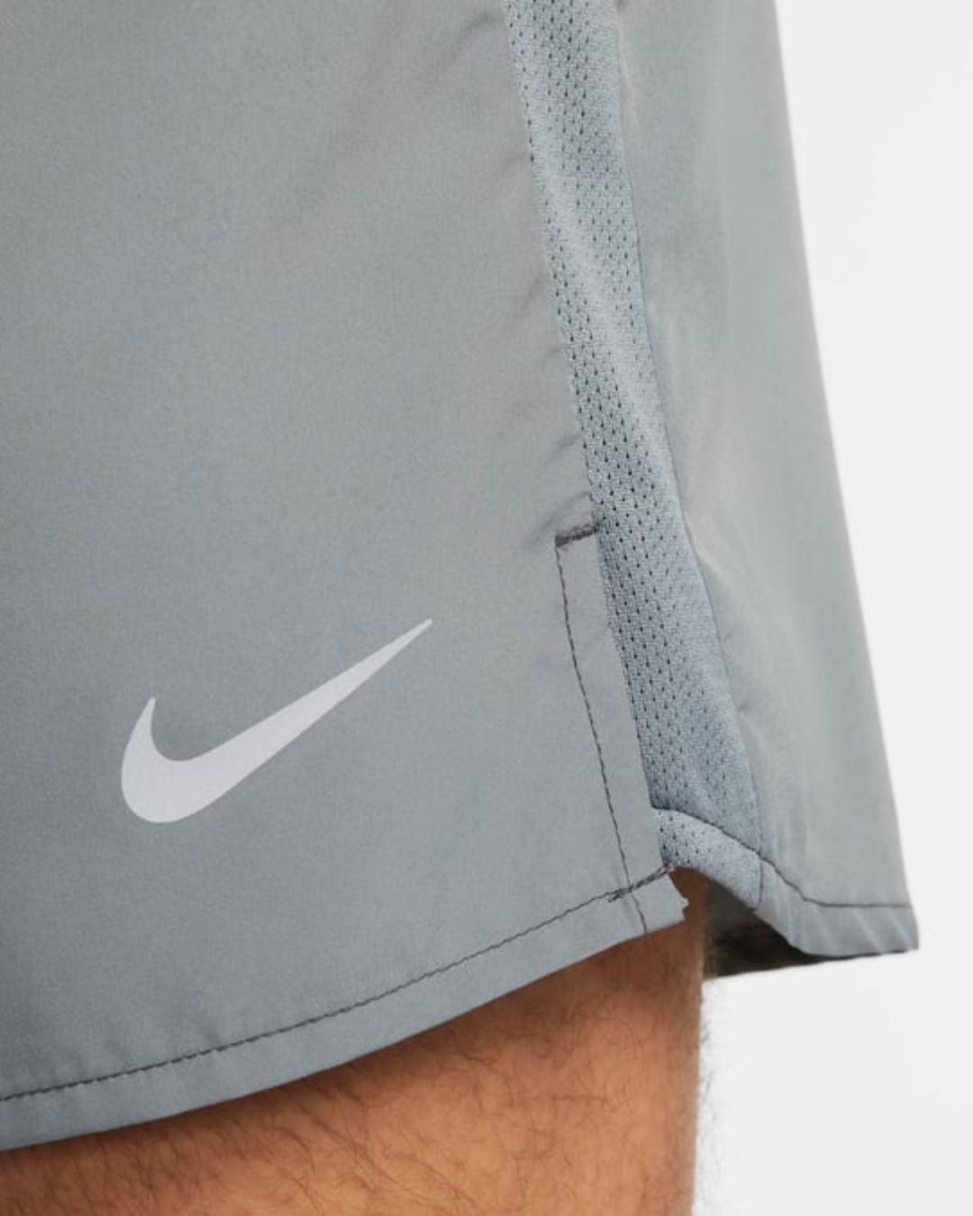 m nk df challenger 7ul short {Color}