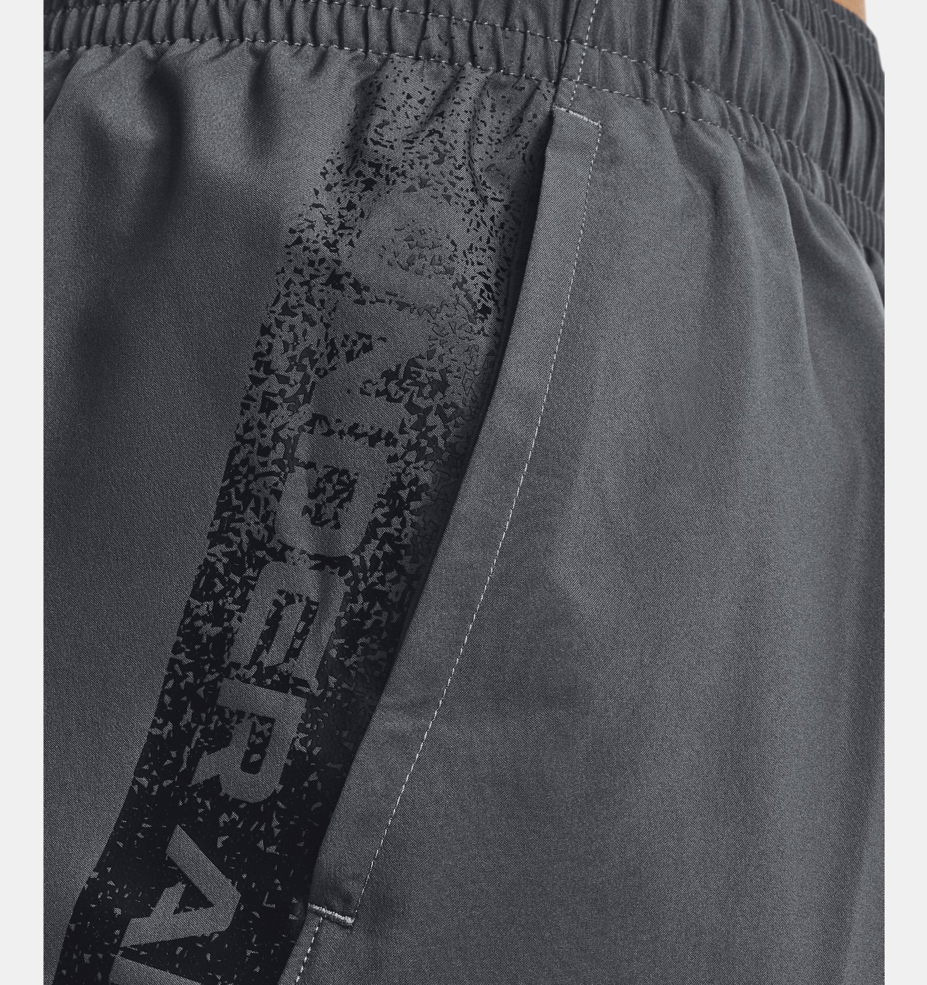 Pantaloncini con grafica in tessuto Under Armour - Grigio/Nero