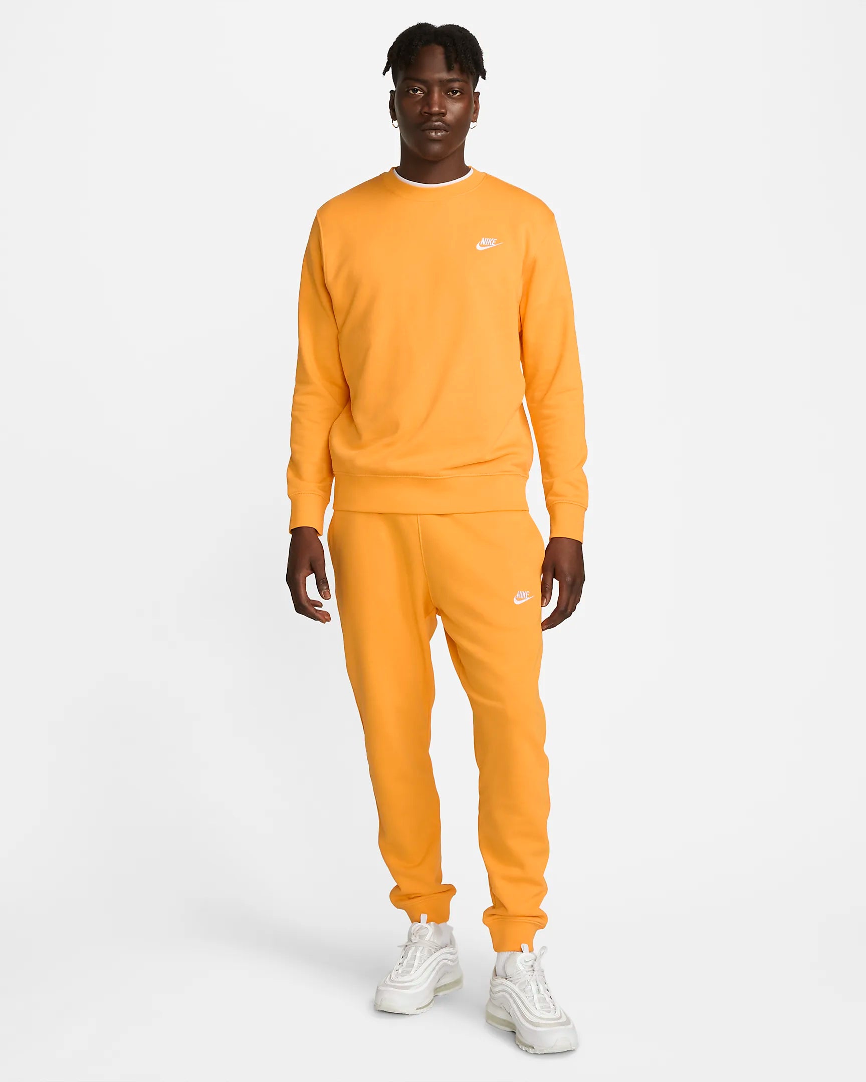 Sudadera Nike Sportswear Club - Naranja/Blanco