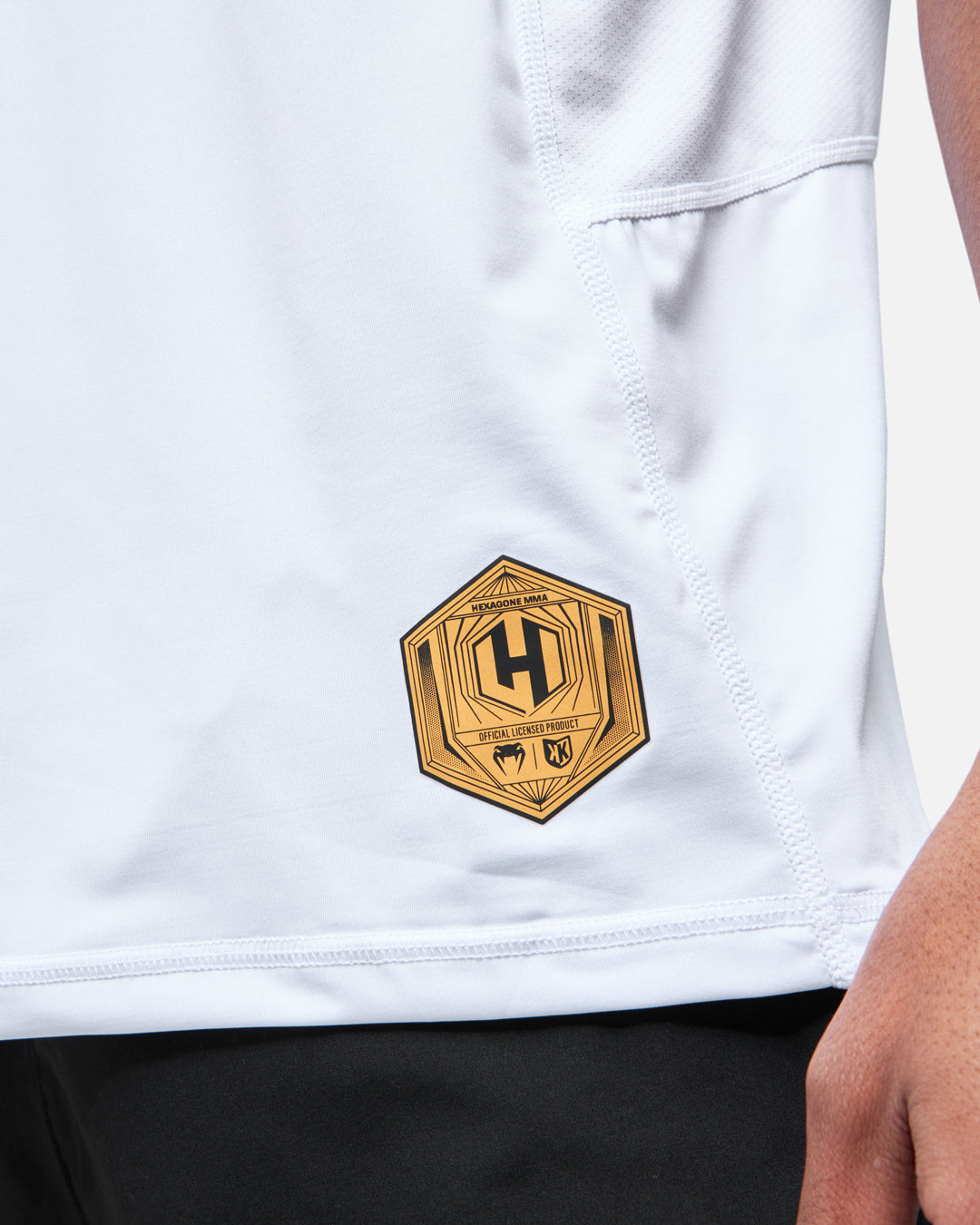 Camiseta FK x Venum Hexagone MMA - Blanco/Dorado