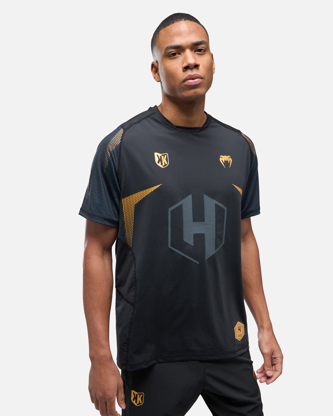 Camiseta FK x Venum Hexagone MMA - Negro/Dorado