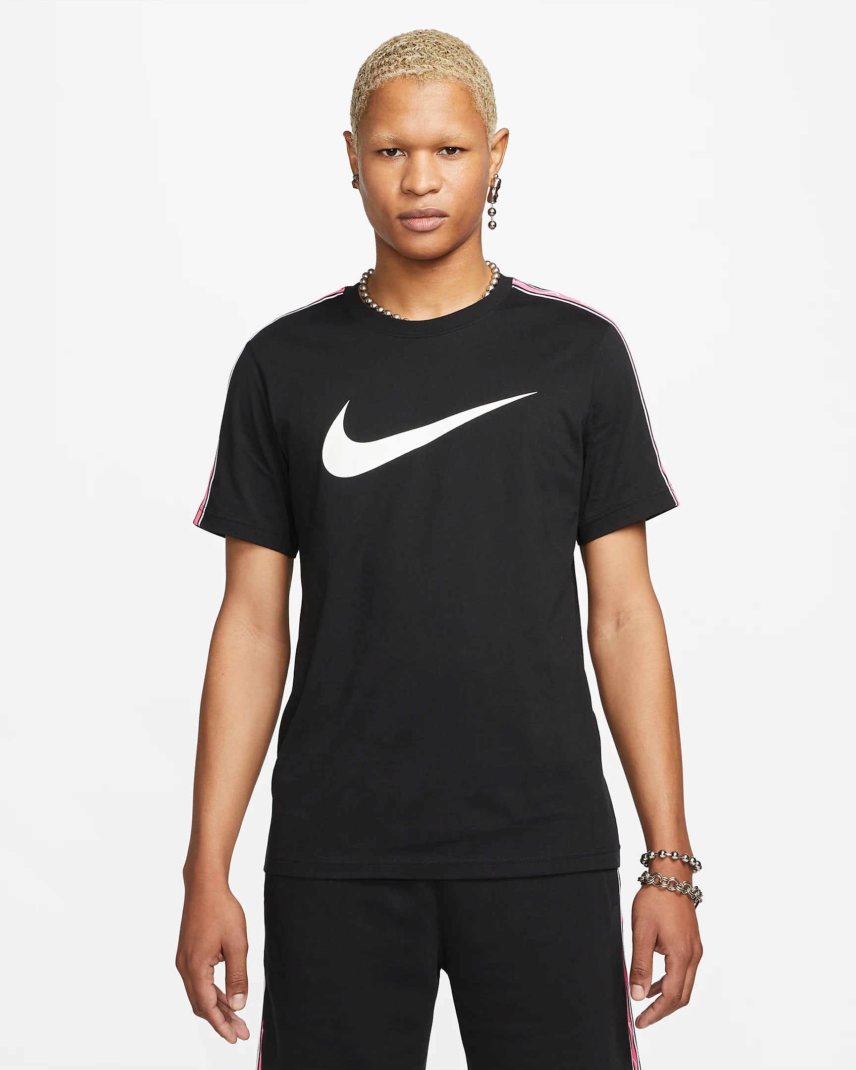 Black nike shirt with pink roses outlet