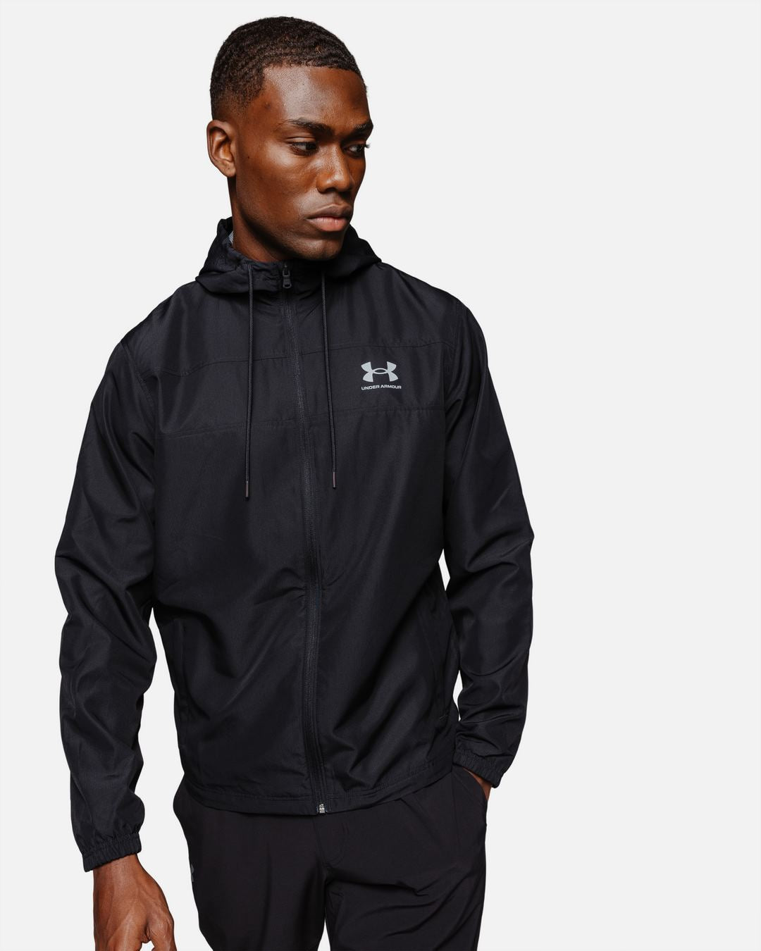 Veste à capuche Under Armour Windbreaker - Noir