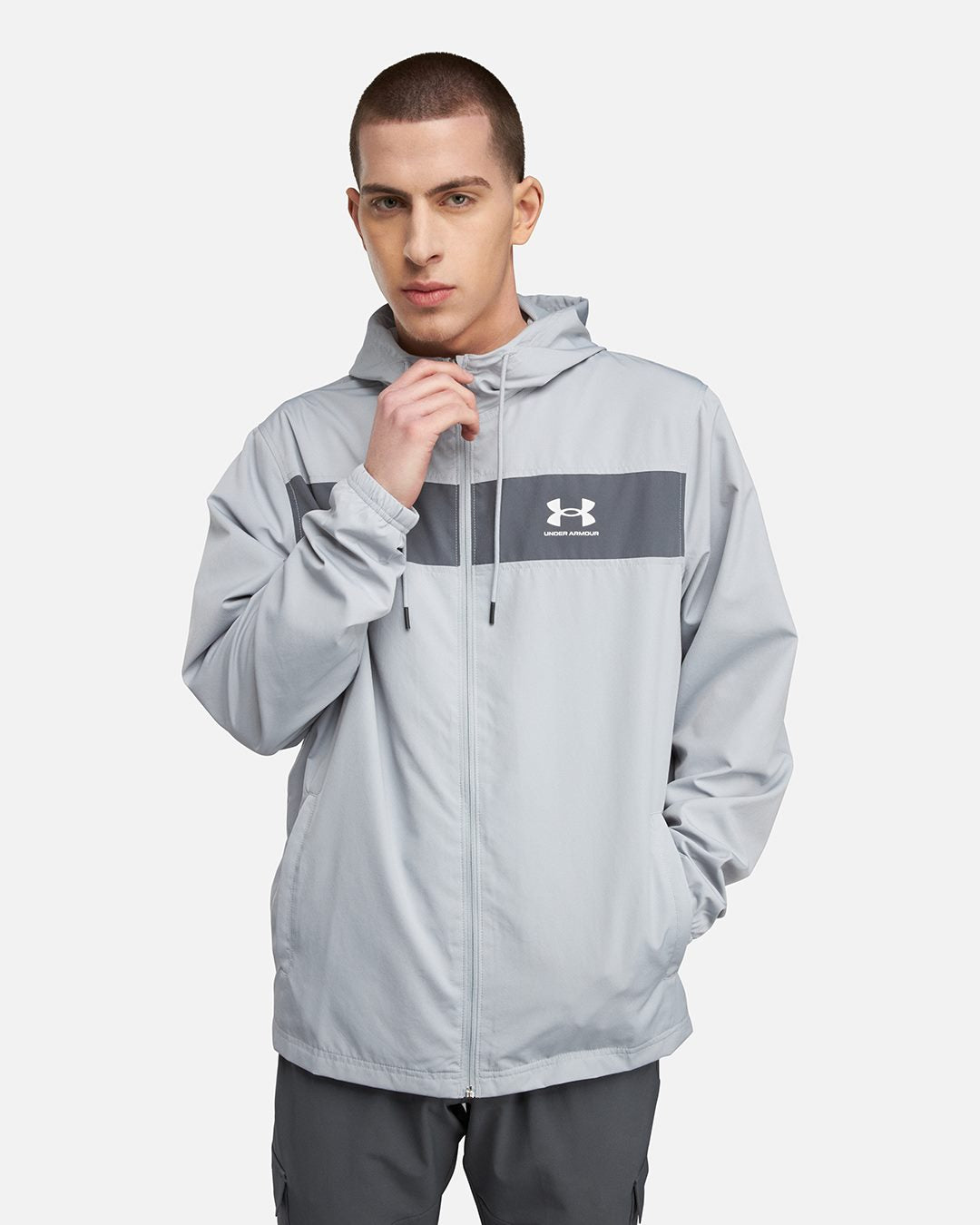 Veste Under Armour Sportstyle Windbreaker - Gris