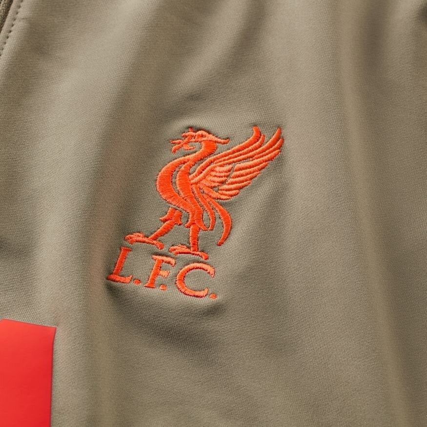 Liverpool Strike-Trainingsoberteil 2021/2022 – Braun