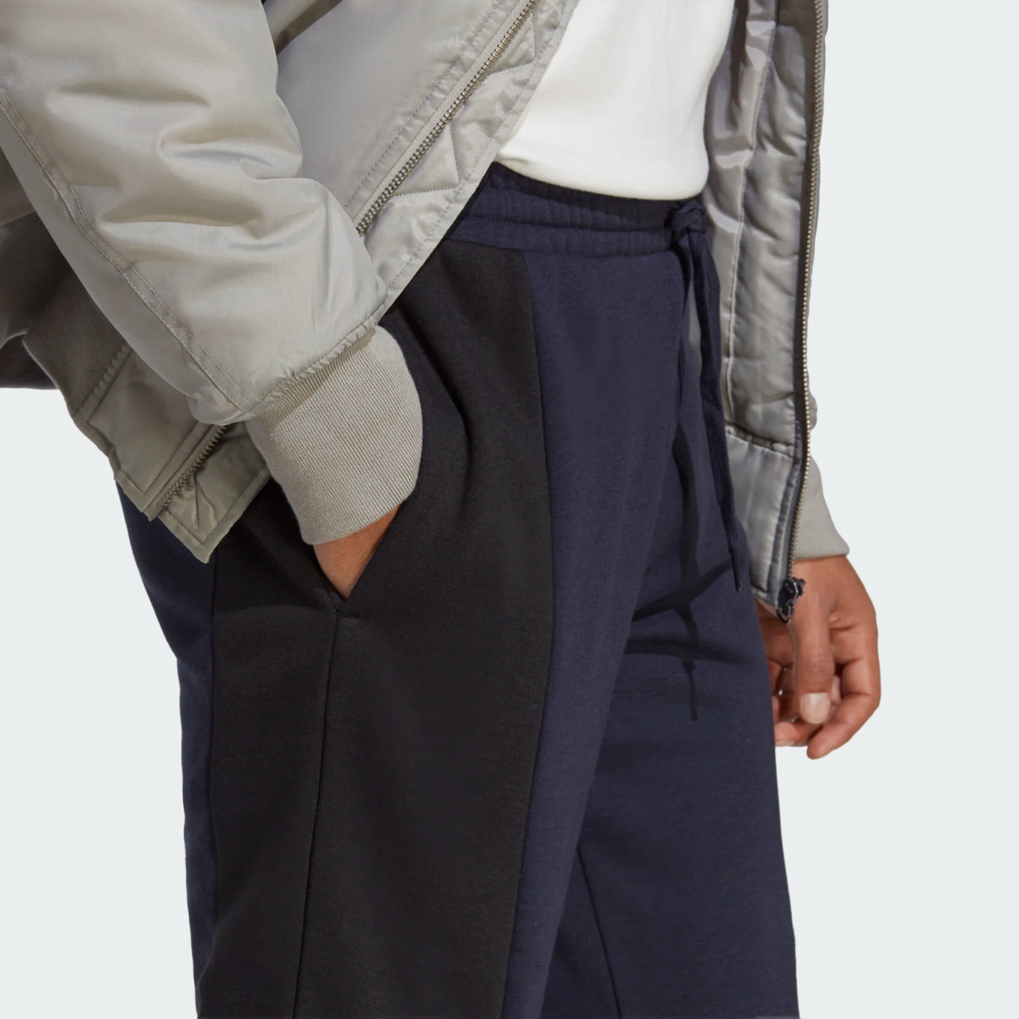 Adidas Essentials Colorblock Hose – Blau/Noir/Weiß
