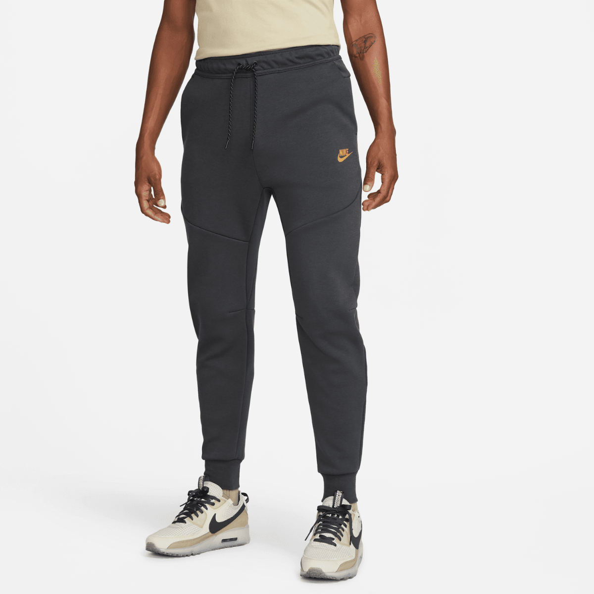 Nike Sportswear Tech Fleece Joggers - Grey/Black/Gold – Footkorner