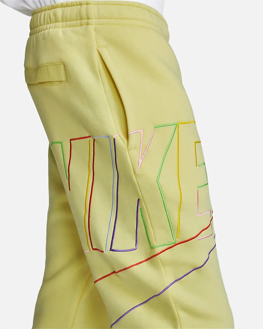 Nike Club Fleece+ Pants - Yellow