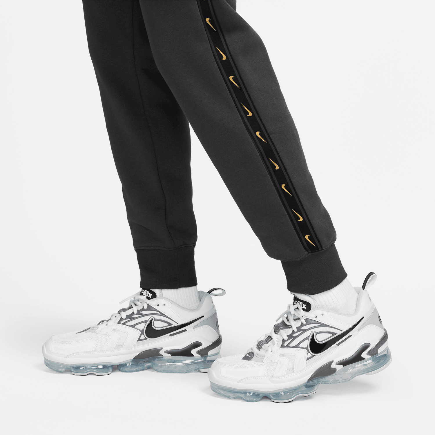 Nike Sportswear Repeat Pants - Grey/Black/Gold