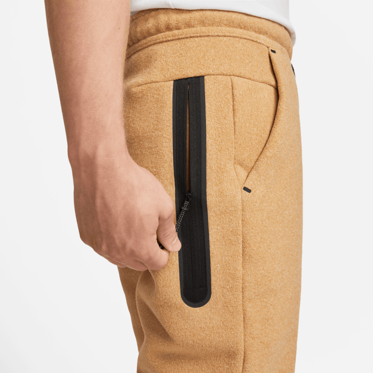 Pantalon Sportswear Nike Tech Fleece – Beige/Schwarz
