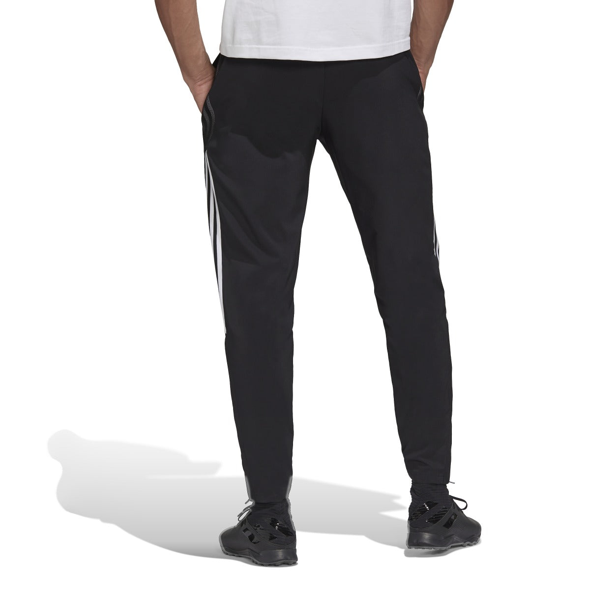 Juventus Trainingshose 2021/2022 – Schwarz/Weiß/Grau