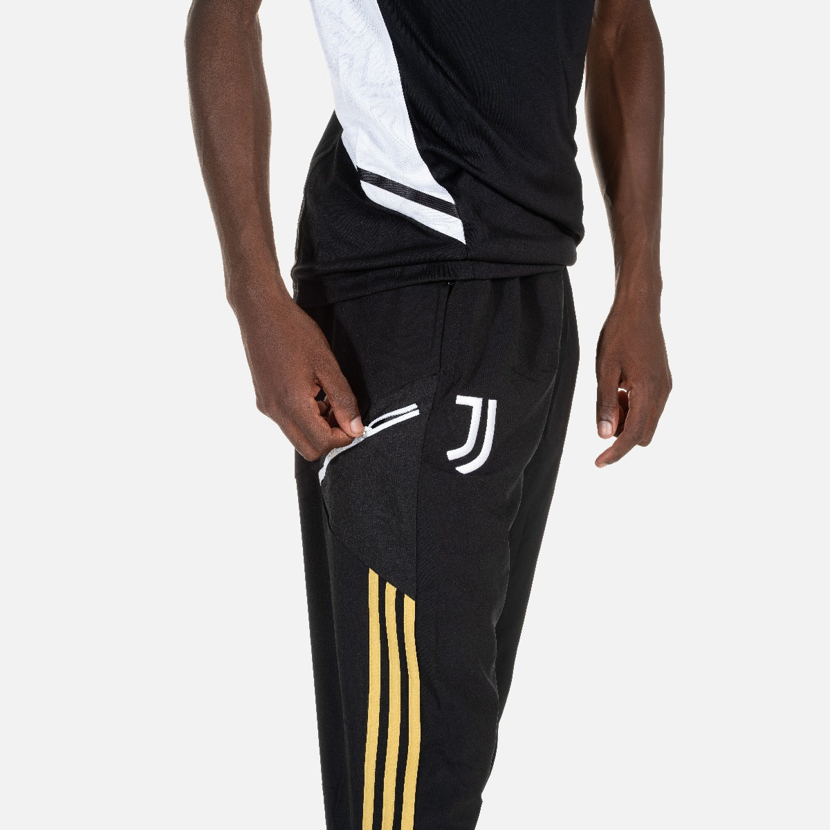 Pantaloni Allenamento Juventus 2022/2023 - Nero/Bianco/Oro