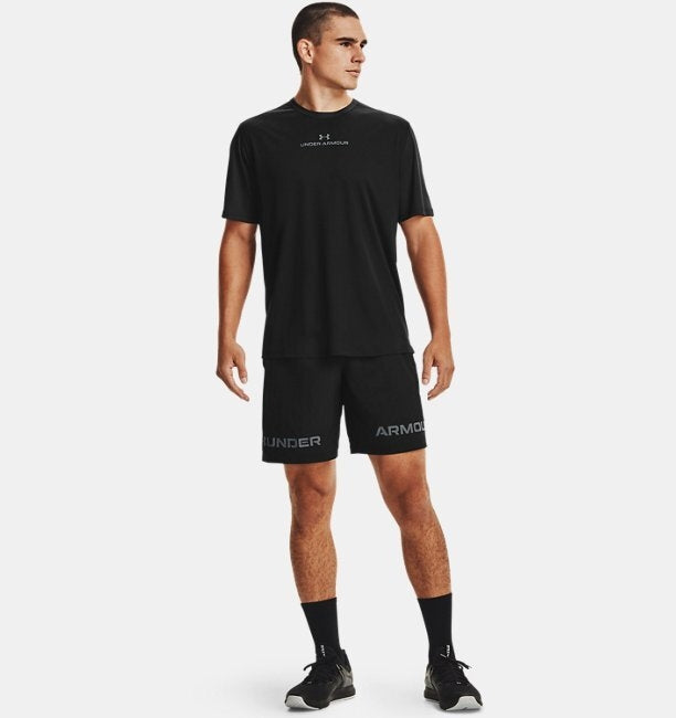 Pantaloncini con grafica in tessuto Under Armour - neri