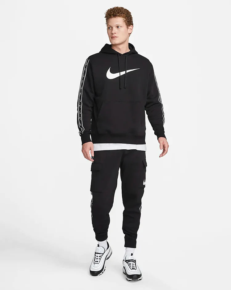 Jogging Nike Swoosh Blanc et Noir Homme - Technologie Dri-Fit