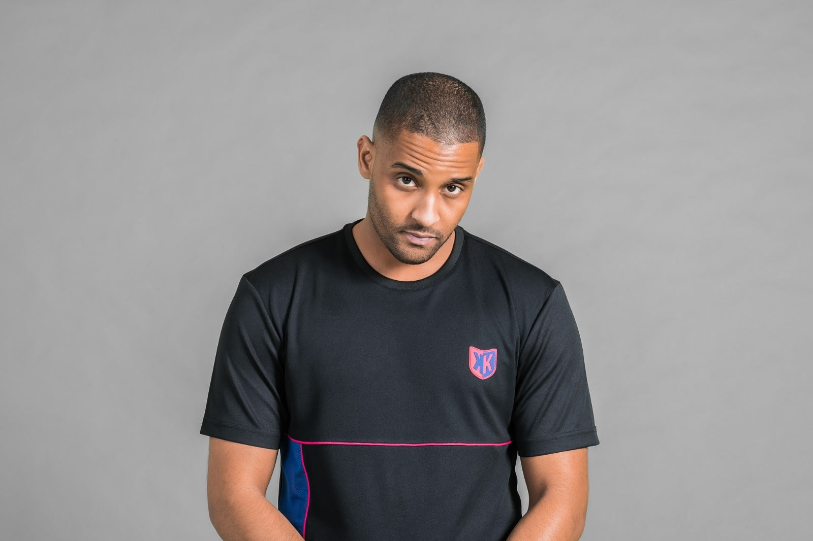 T-shirt in rete FK - nera/blu/viola