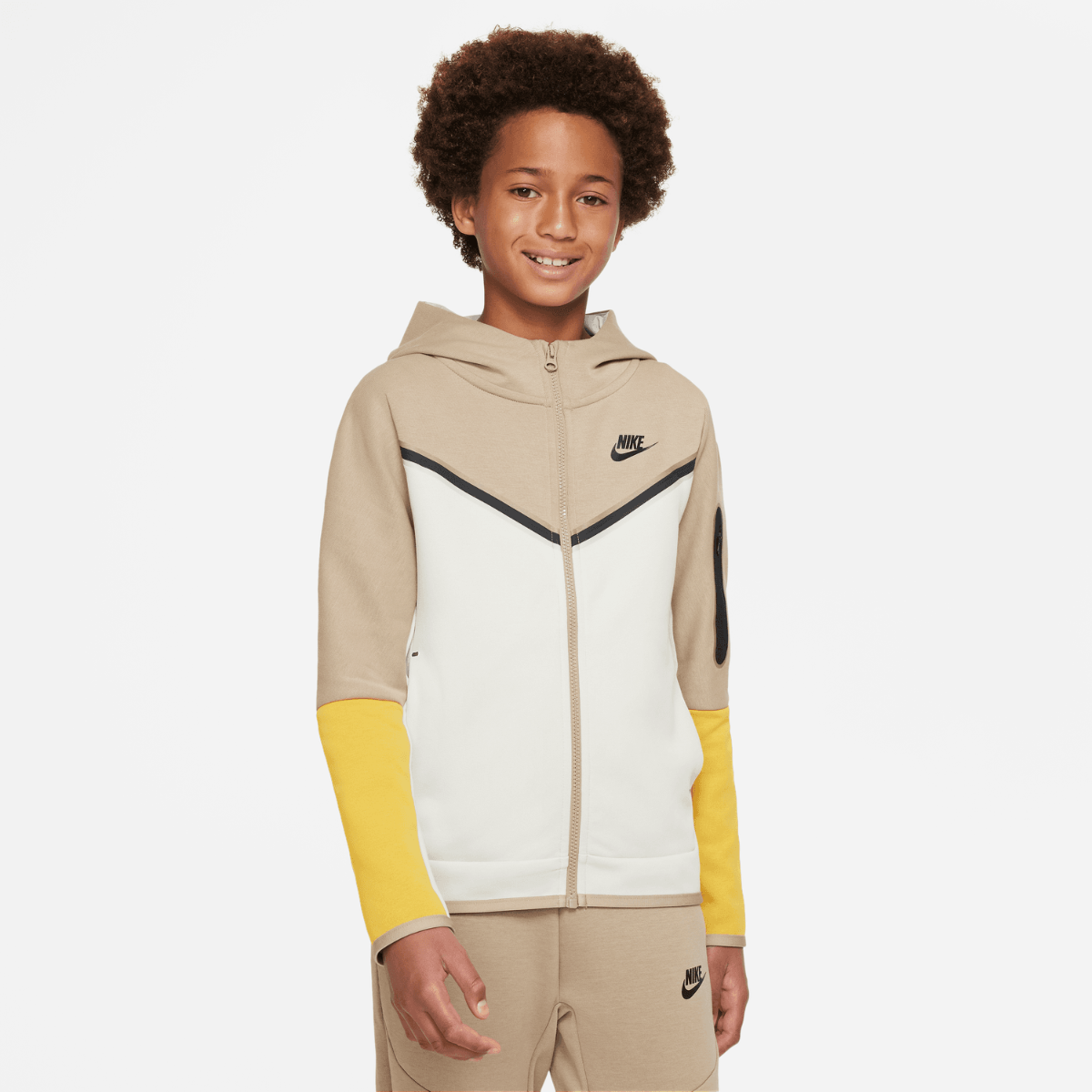 Tot stand brengen betekenis Liever Nike Tech Fleece Junior Jacket - Beige/White/Yellow – Footkorner