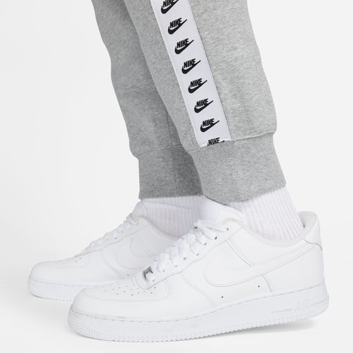 Chándal Nike Sportswear Essential - Gris/Blanco - Footkorner