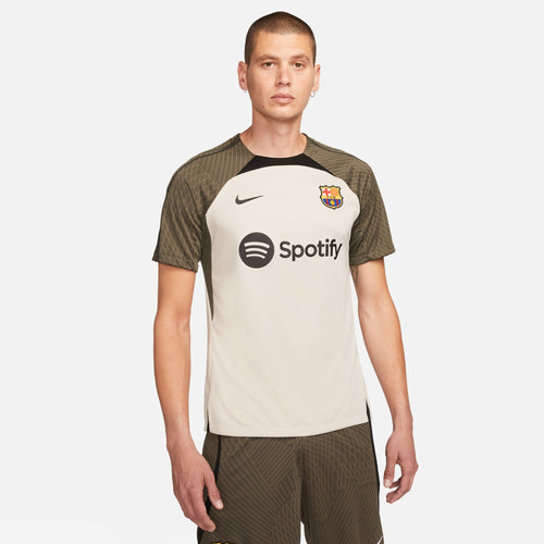 Maillot d'entrainement FC Barcelone 2023/2024 - Beige/Kaki - Footkorner