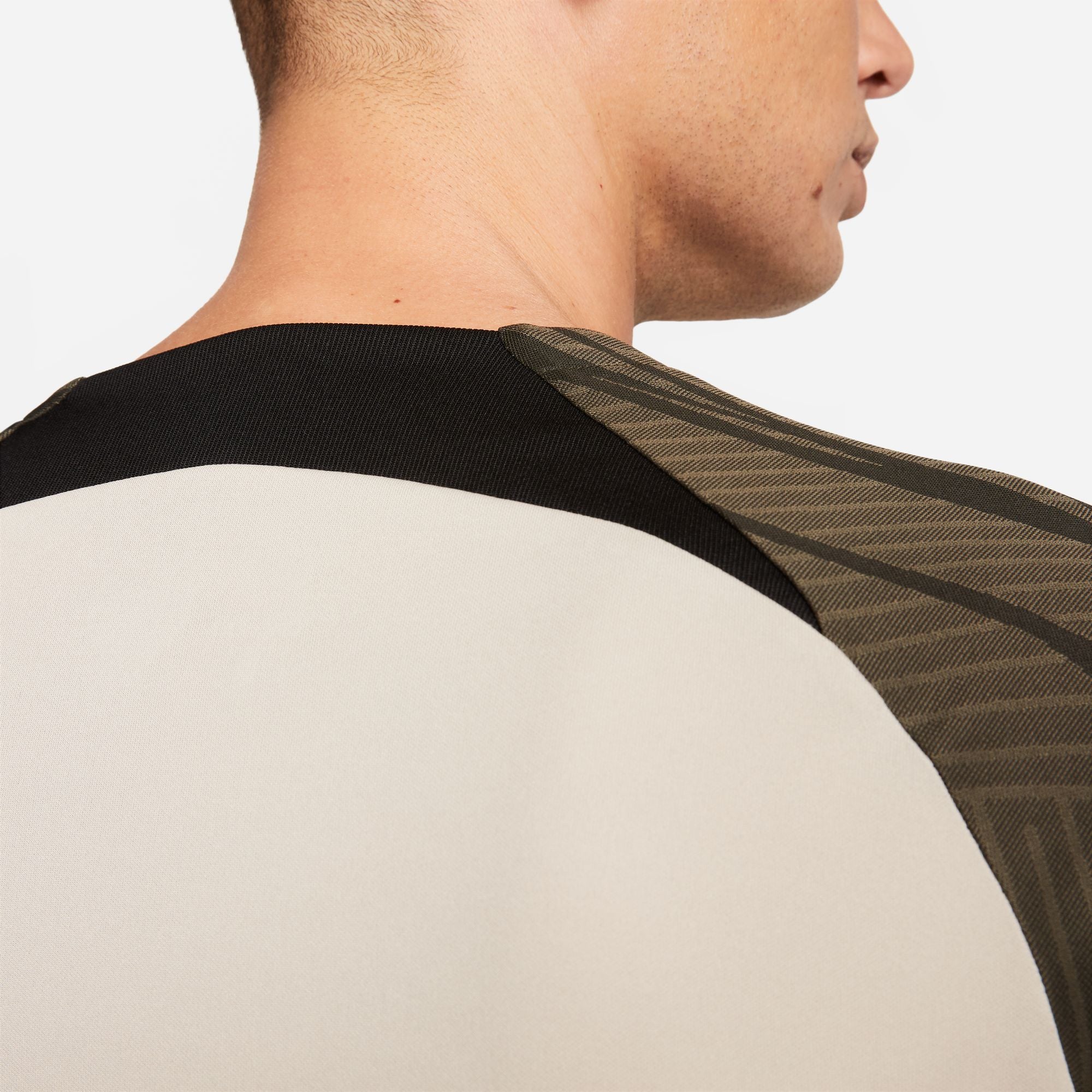 Maillot d'entrainement FC Barcelone 2023/2024 - Beige/Kaki