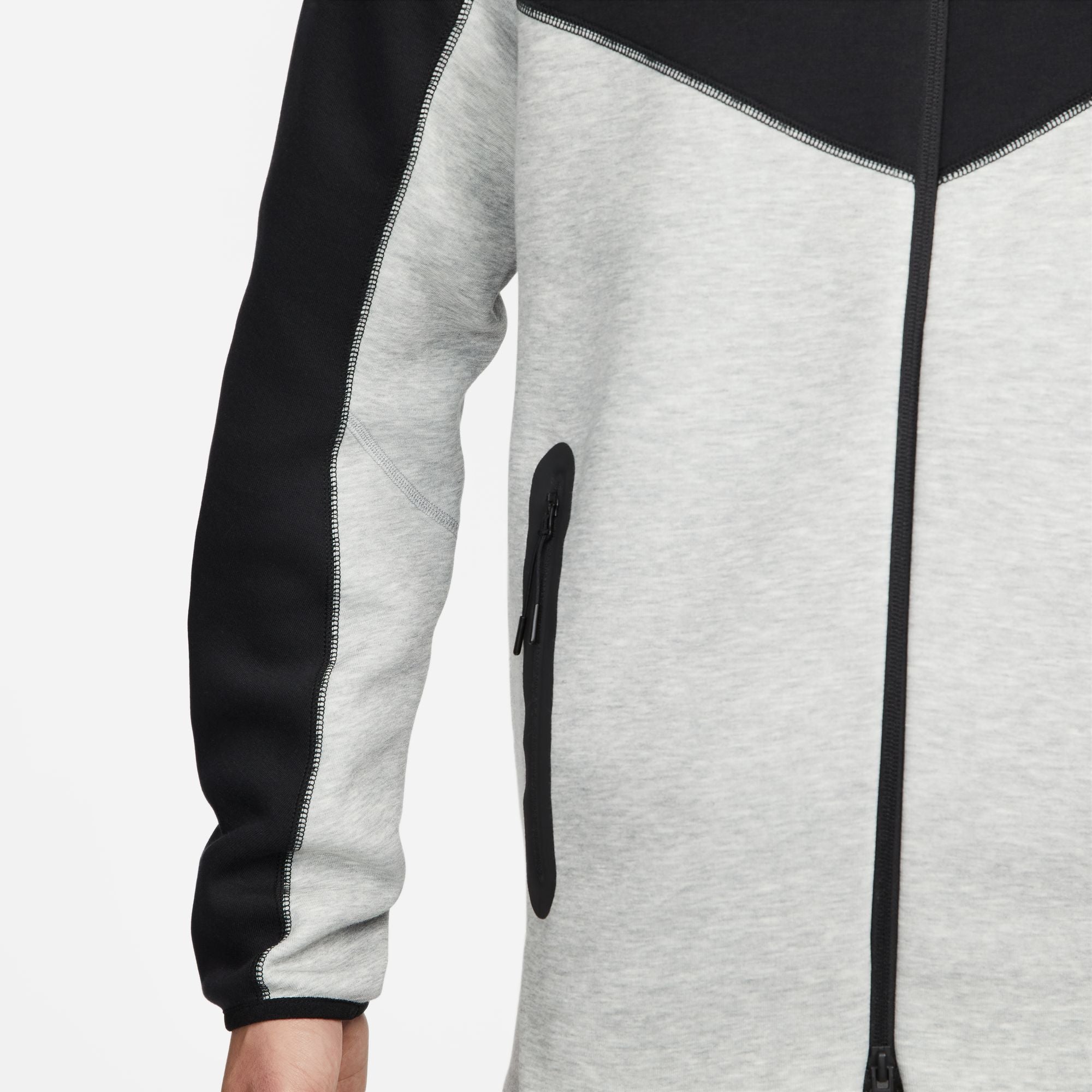 FootkornerGiacca Nike Tech Fleece Windrunner - Grigia/Nera
