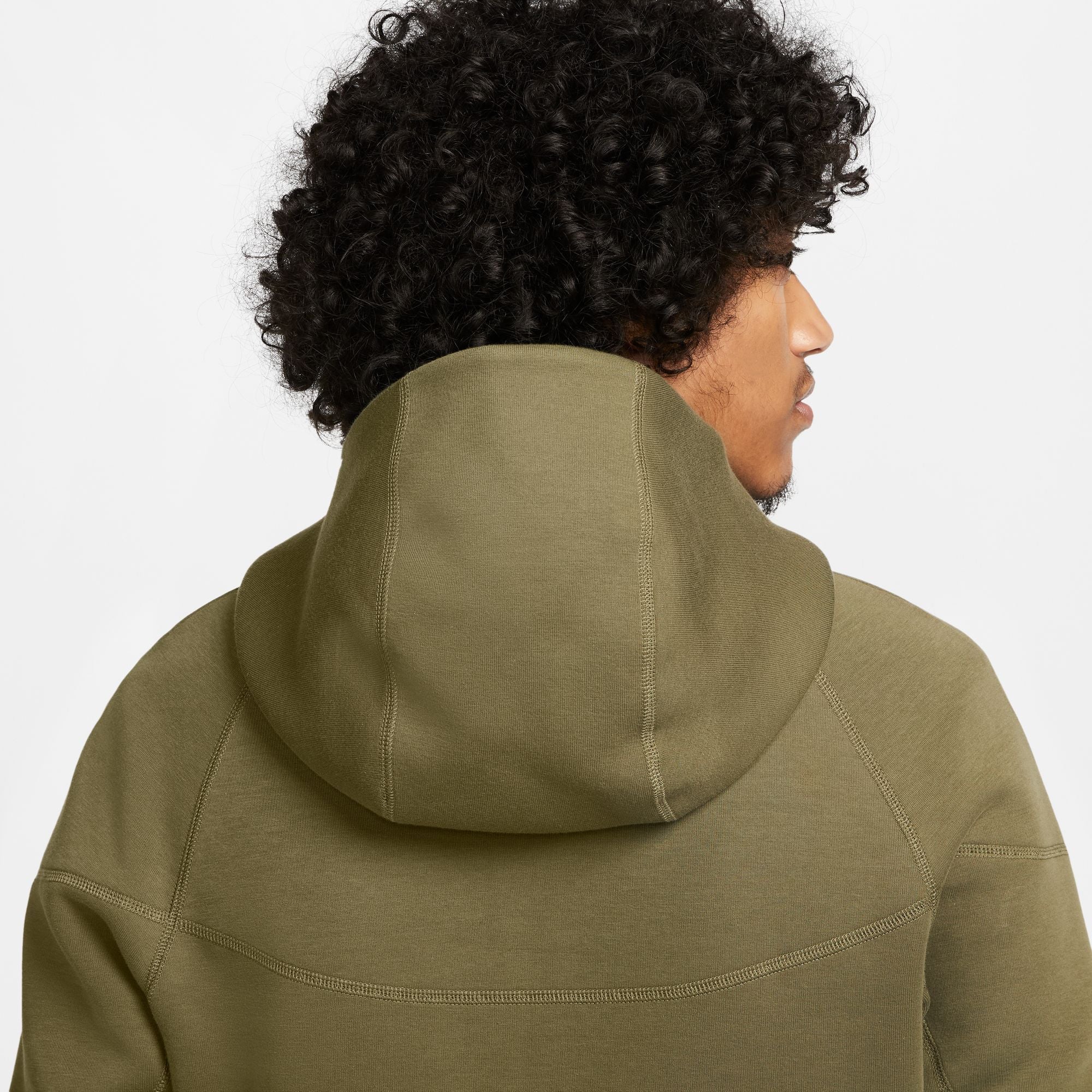 FootkornerWeste Nike Tech Fleece Windrunner - Khaki