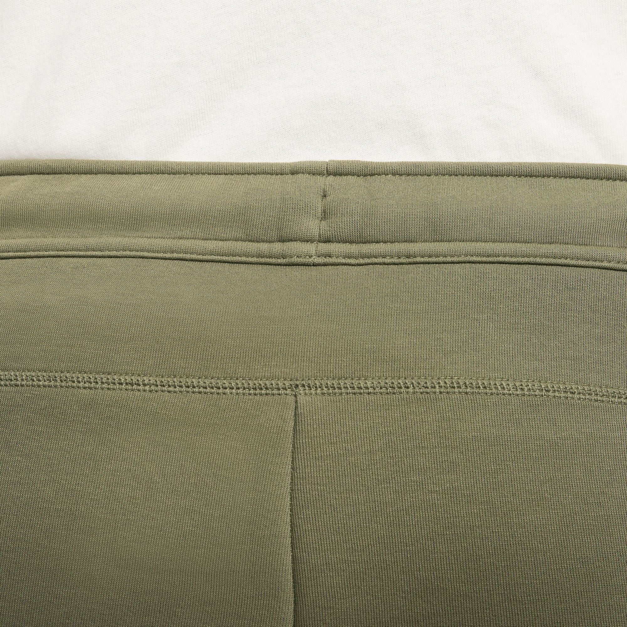 FootkornerPantalones Nike Tech Fleece - Piernas