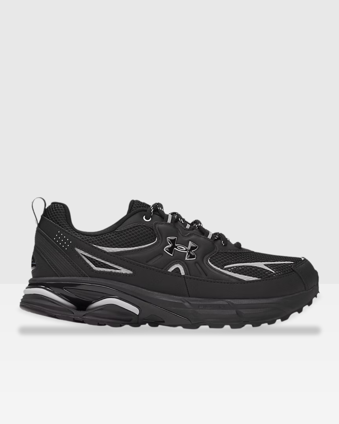 FootkornerUnder Armour Apparition Tech – Schwarz