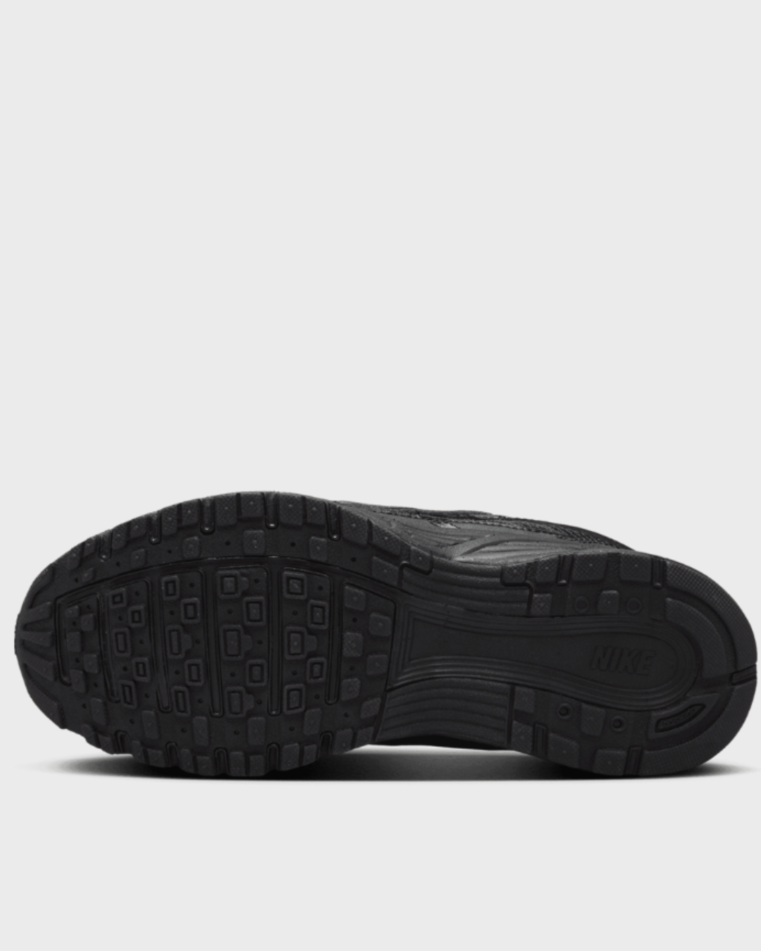 FootkornerNike P-6000 Enfant - Noir