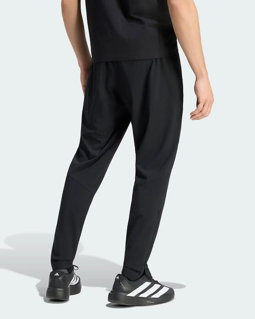 Pantalon Real Madrid Tiro Travel 2026 - Noir - Footkorner