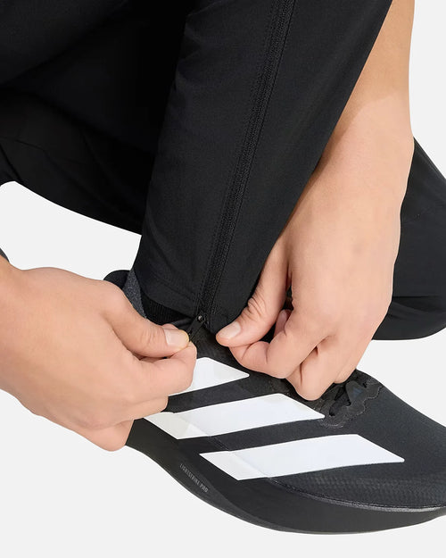 Pantalon Real Madrid Tiro Travel 2026 - Noir - Footkorner