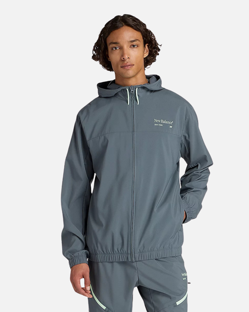 Chaqueta con capucha New Balance Reimagined Woven - Gris - Footkorner