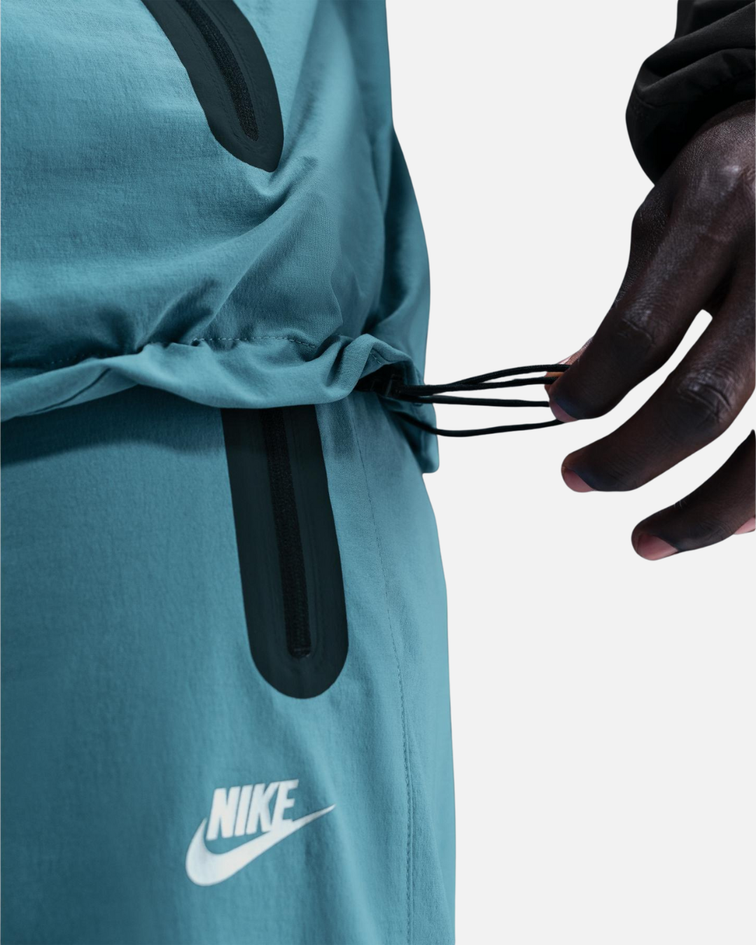 FootkornerChaqueta impermeable Nike Tech - Azul/Negro/Gris