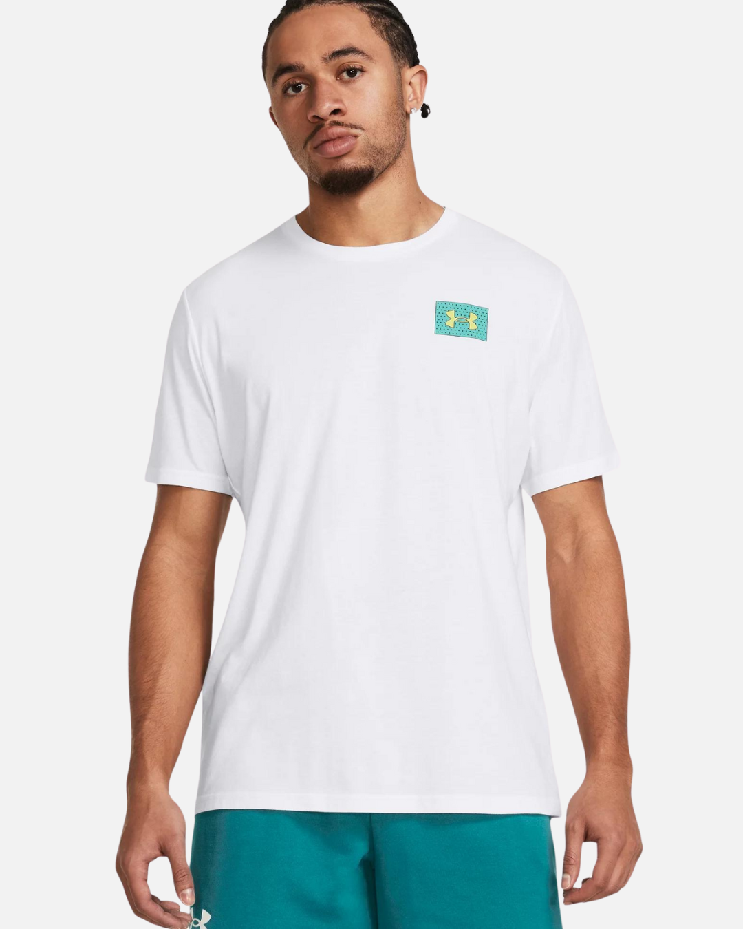 T-Shirt Under Armour Color Block Logo auf der linken Brust – Weiß