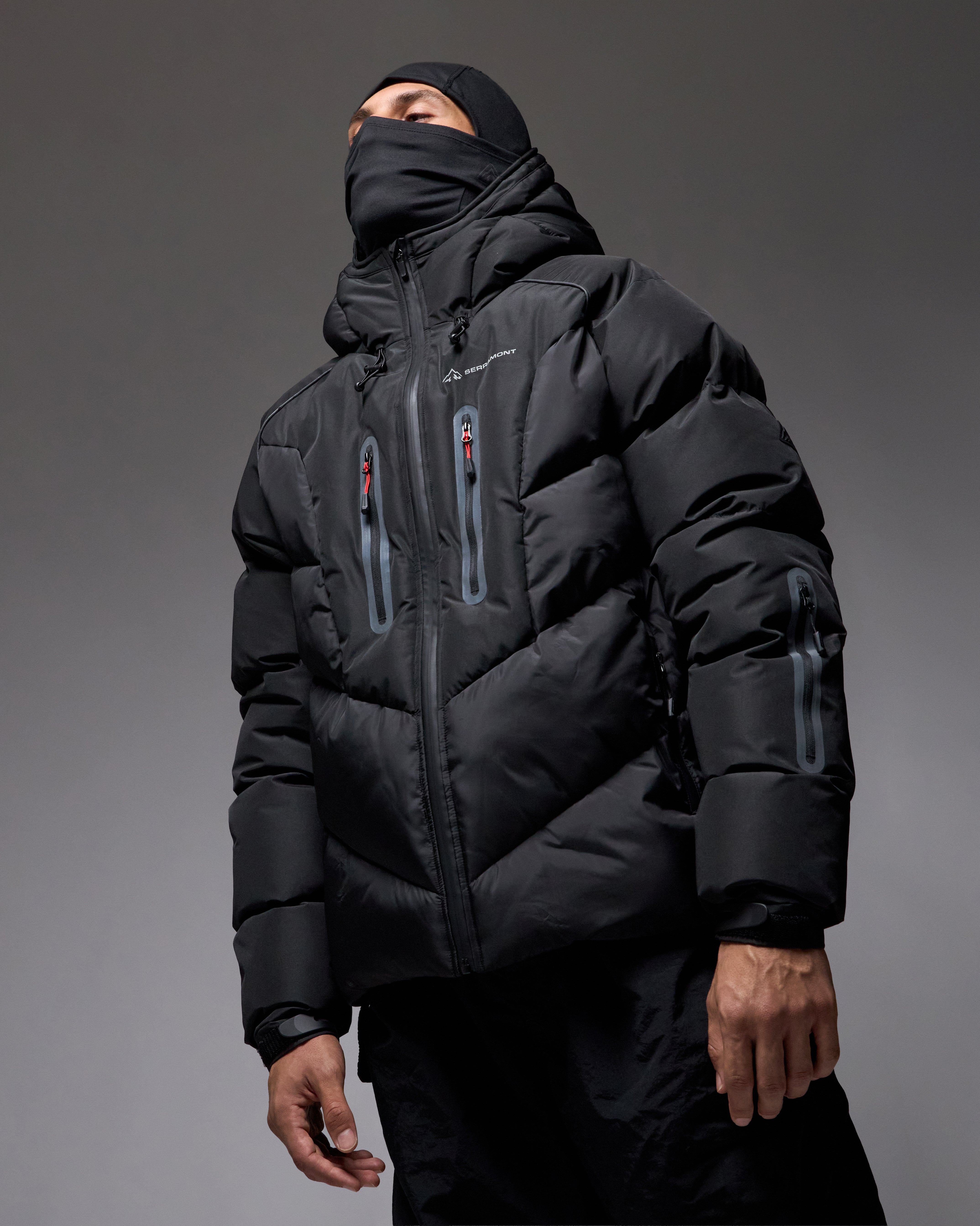 FootkornerSerramont Steppjacke Cross mit integrierter Kapuze - Schwarz