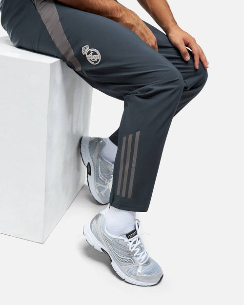 Pantalon de survêtement Real Madrid 2025 - Gris - Footkorner