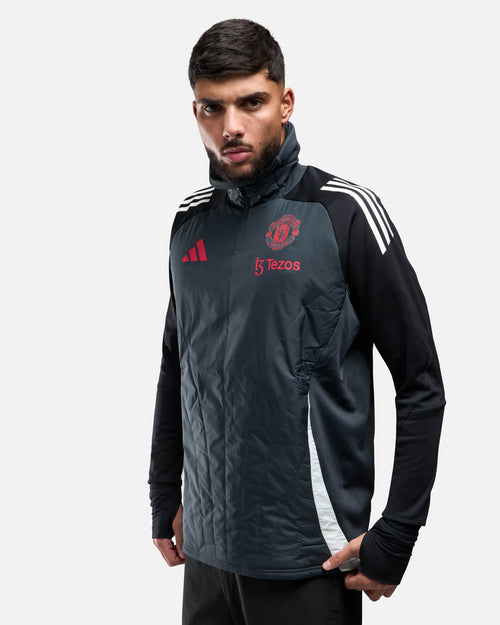 Manchester United 1/4 zip top with integrated balaclava 2024/2025 - Black/Red - Footkorner