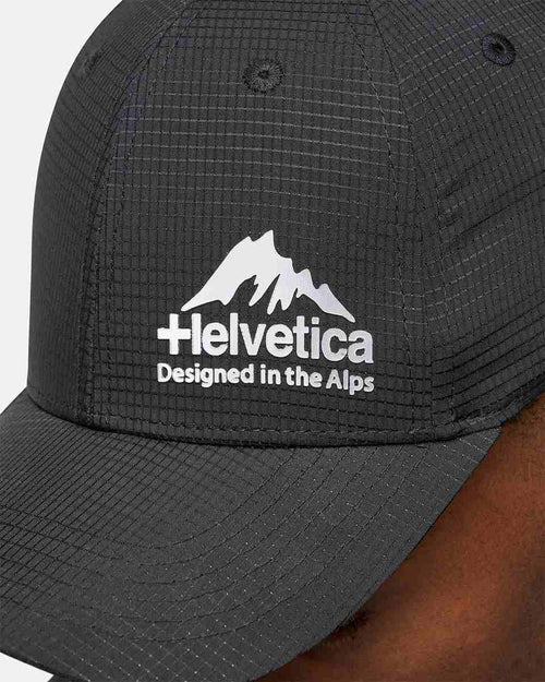 Helvetica Geko-Kappe – Schwarz - Footkorner